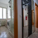 Ilaria House - 10 Min Dal Centro Di