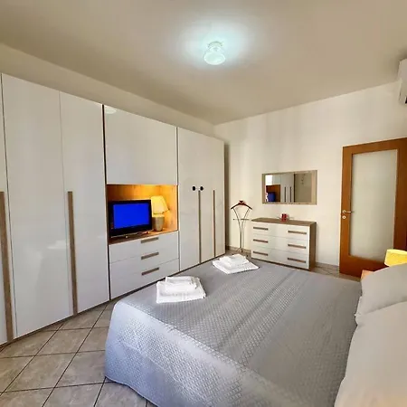 Ilaria House