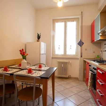 Ilaria House Como