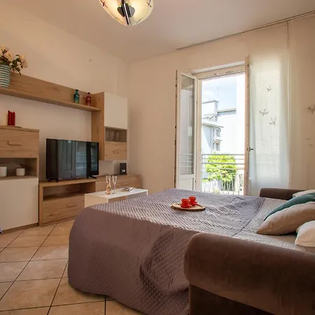 Ilaria House Apartment *