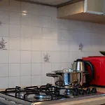 Ilaria House - 10 Min Dal Centro Di Lägenhet Como